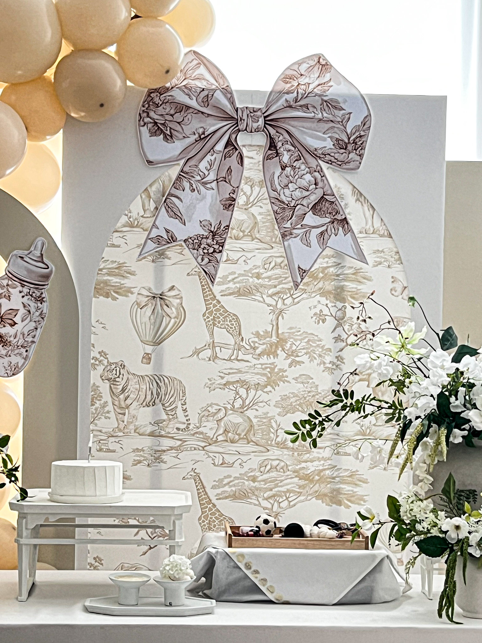 클래식 톤의 감각적인 돌잔치 풍선장식 상세이미지 3