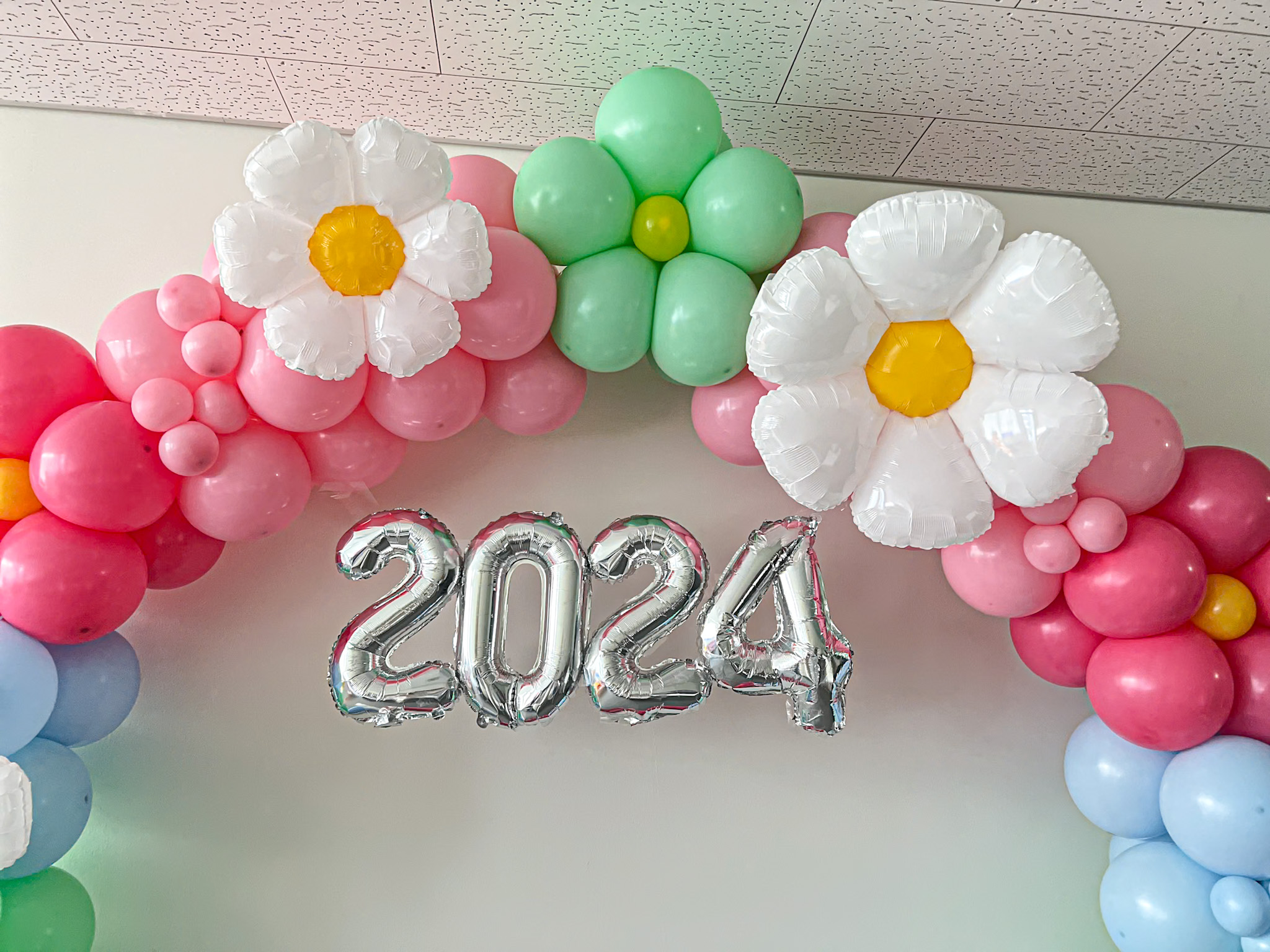 플라워 원형풍선 아치 졸업·입학 장식 상세이미지 2