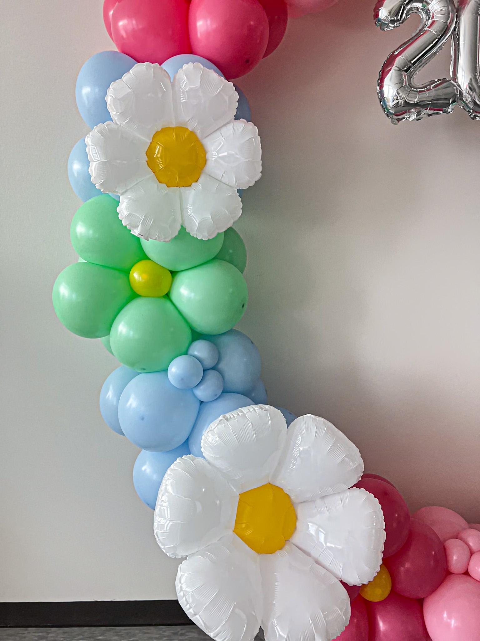플라워 원형풍선 아치 졸업·입학 장식 상세이미지 3