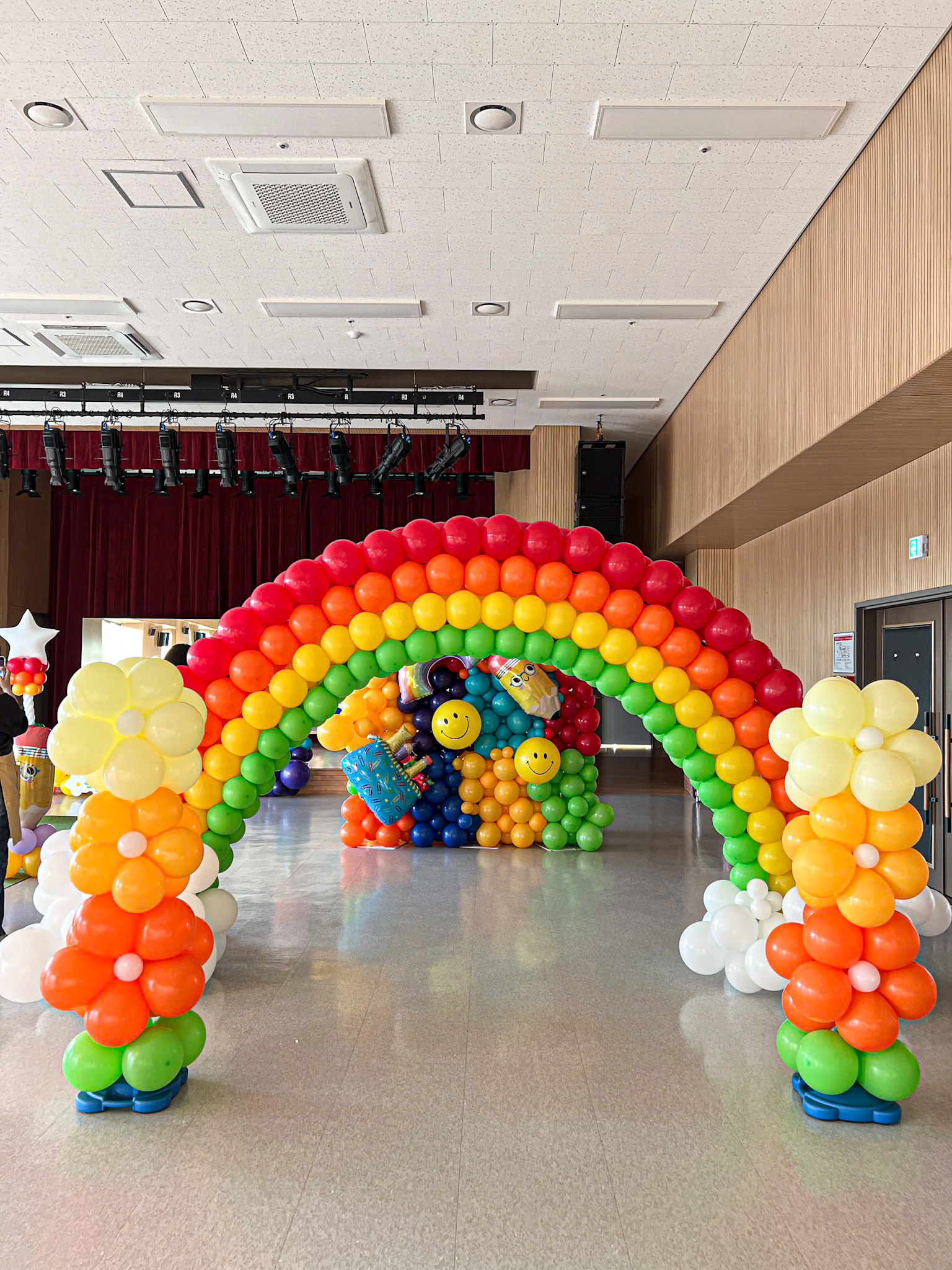 입학식 무지개 풍선아치 & 포토존 장식 상세이미지 3