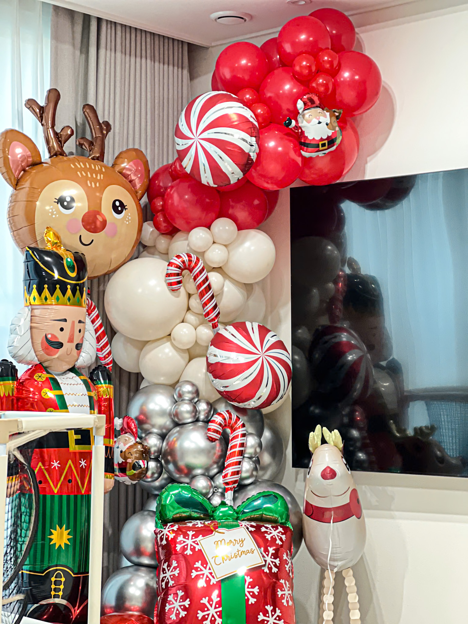 크리스마스 홈파티 풍선 & 트리 장식 상세이미지 2