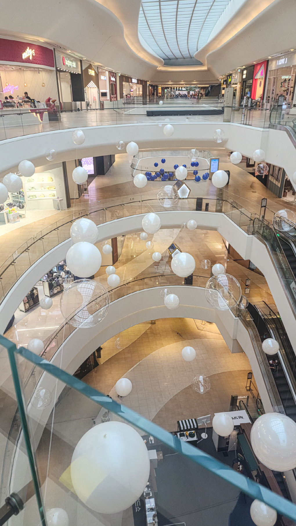 기업행사장식 - 대형 벌룬 행잉 작업 상세이미지 7