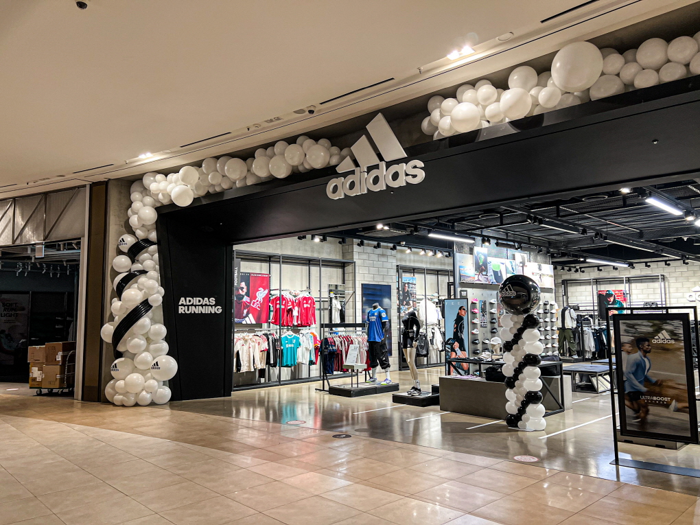 아디다스 매장 런칭 이벤트 풍선 장식 상세이미지 1