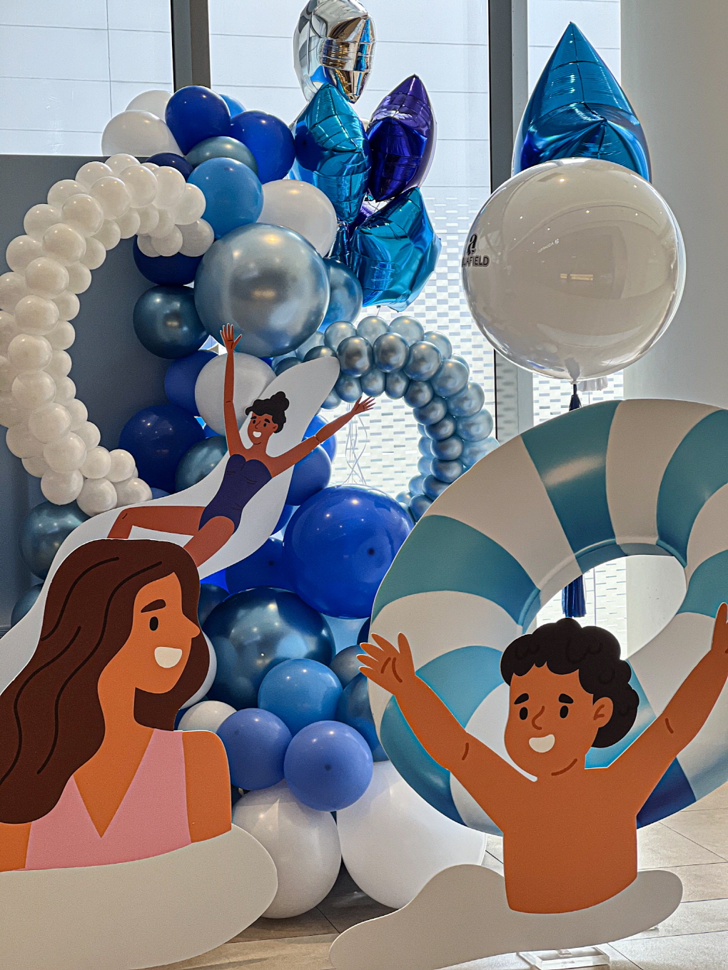 아쿠아필드 시원한 썸머 포토존 풍선장식 상세이미지 3