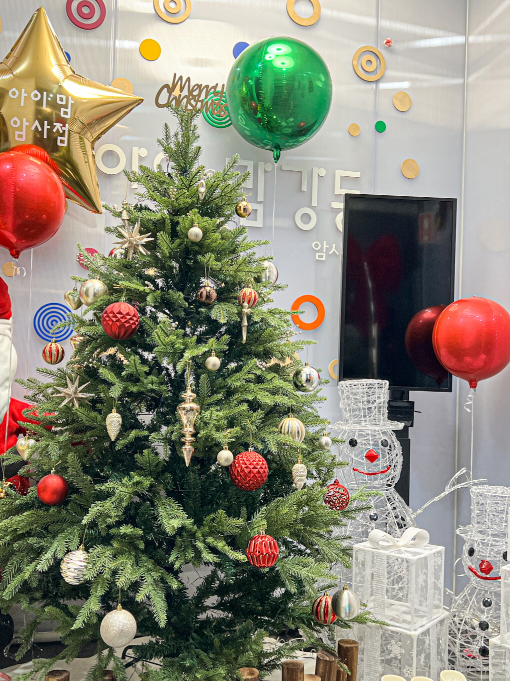 강동구 아이맘 암사점 크리스마스 시즌 공간 연출 상세이미지 2