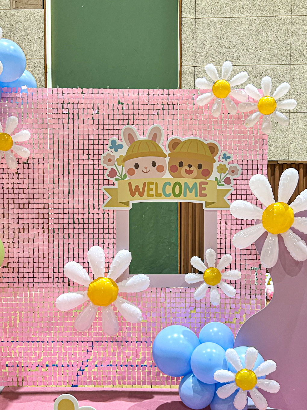 핑크 픽셀 포토존 │ 캐릭터 행사 포토월 상세이미지 2