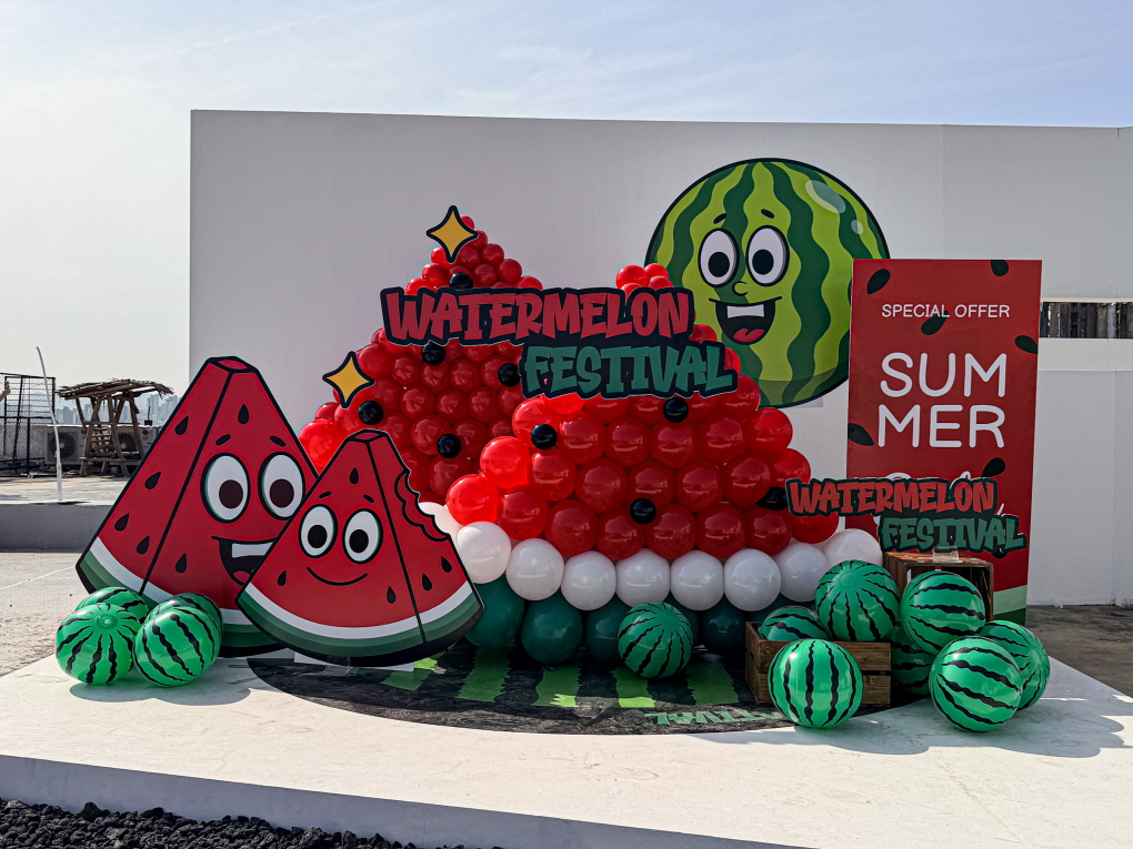 수박축제 포토존 │ 여름 시즌 맞춤 캐릭터 벌룬 연출 상세이미지 1