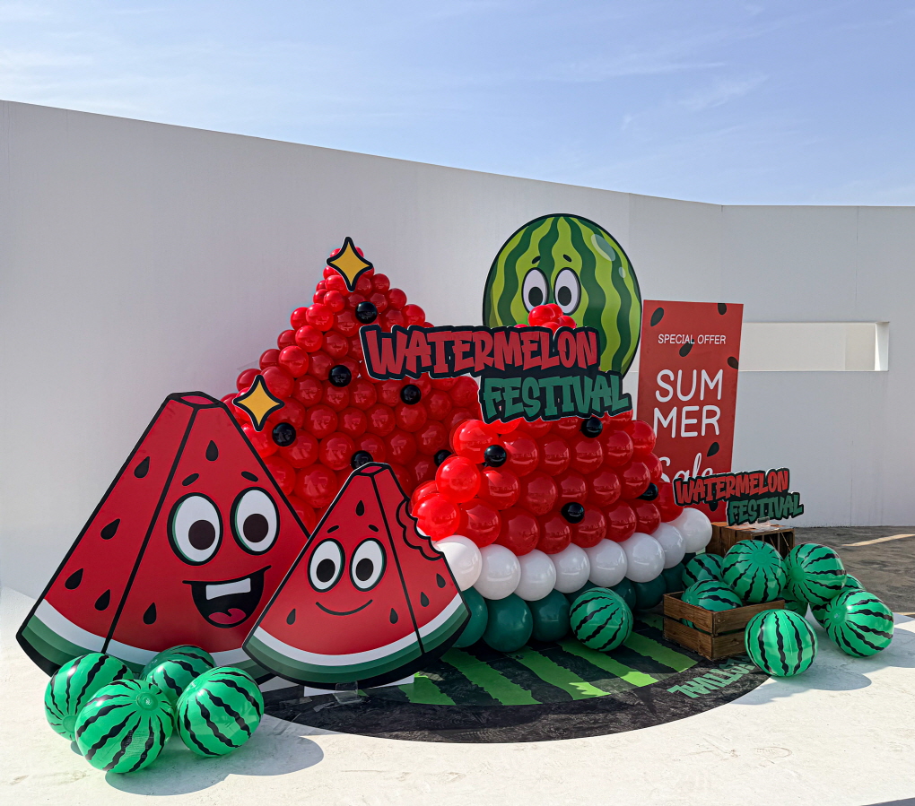수박축제 포토존 │ 여름 시즌 맞춤 캐릭터 벌룬 연출 상세이미지 4